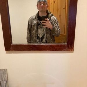 Meet your Posher, Jay